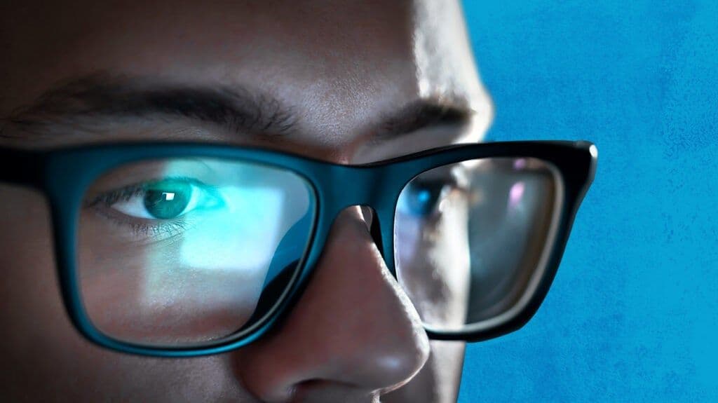 The Modern Guide to Blue Light & Digital Eye Strain: What Actually Works? - eye care guide St Mary Optical